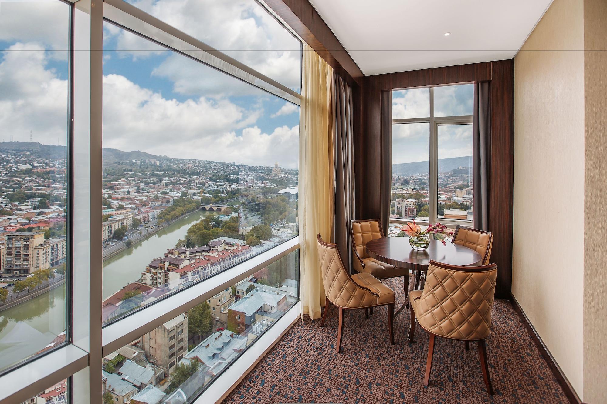 The Biltmore Tbilisi Hotel Exteriér fotografie Suite