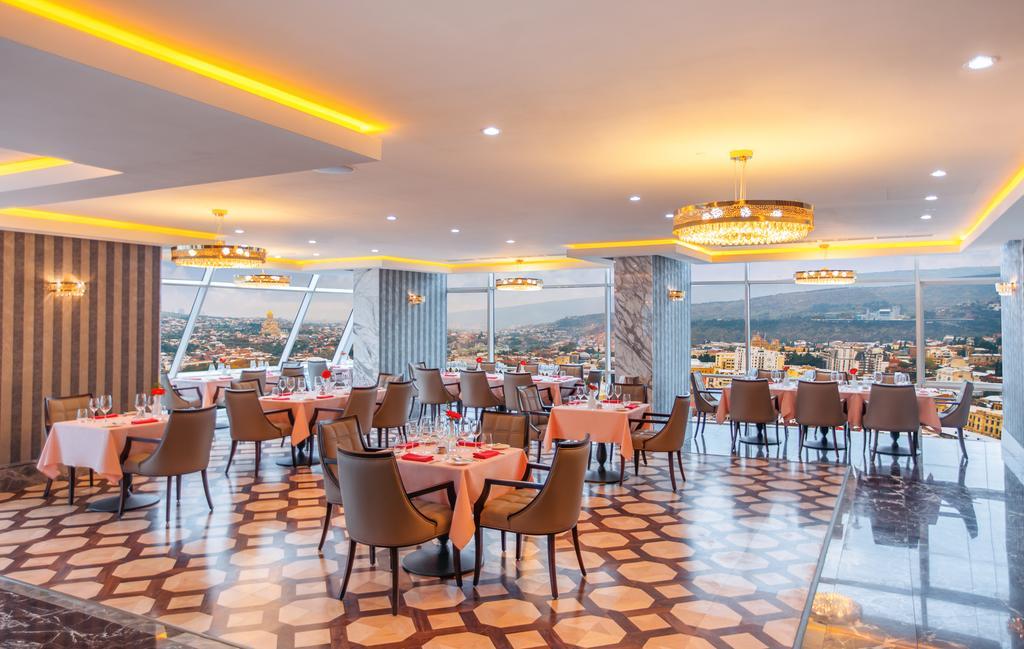 The Biltmore Tbilisi Hotel Exteriér fotografie The restaurant